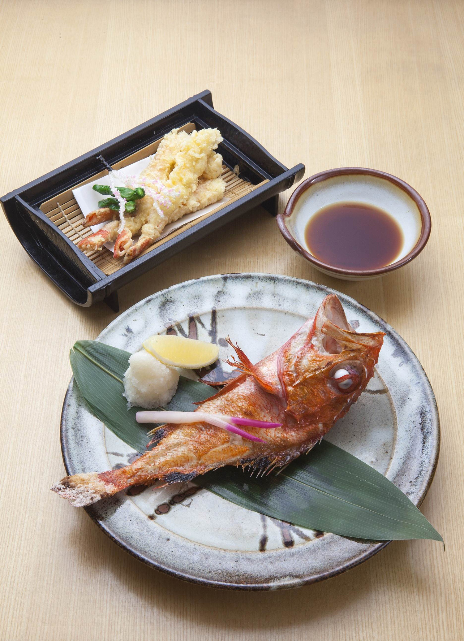 Keyaki-Hokkai-Course-Grilled-Kinki-Fish-and-Snow-Crab-Tempura
