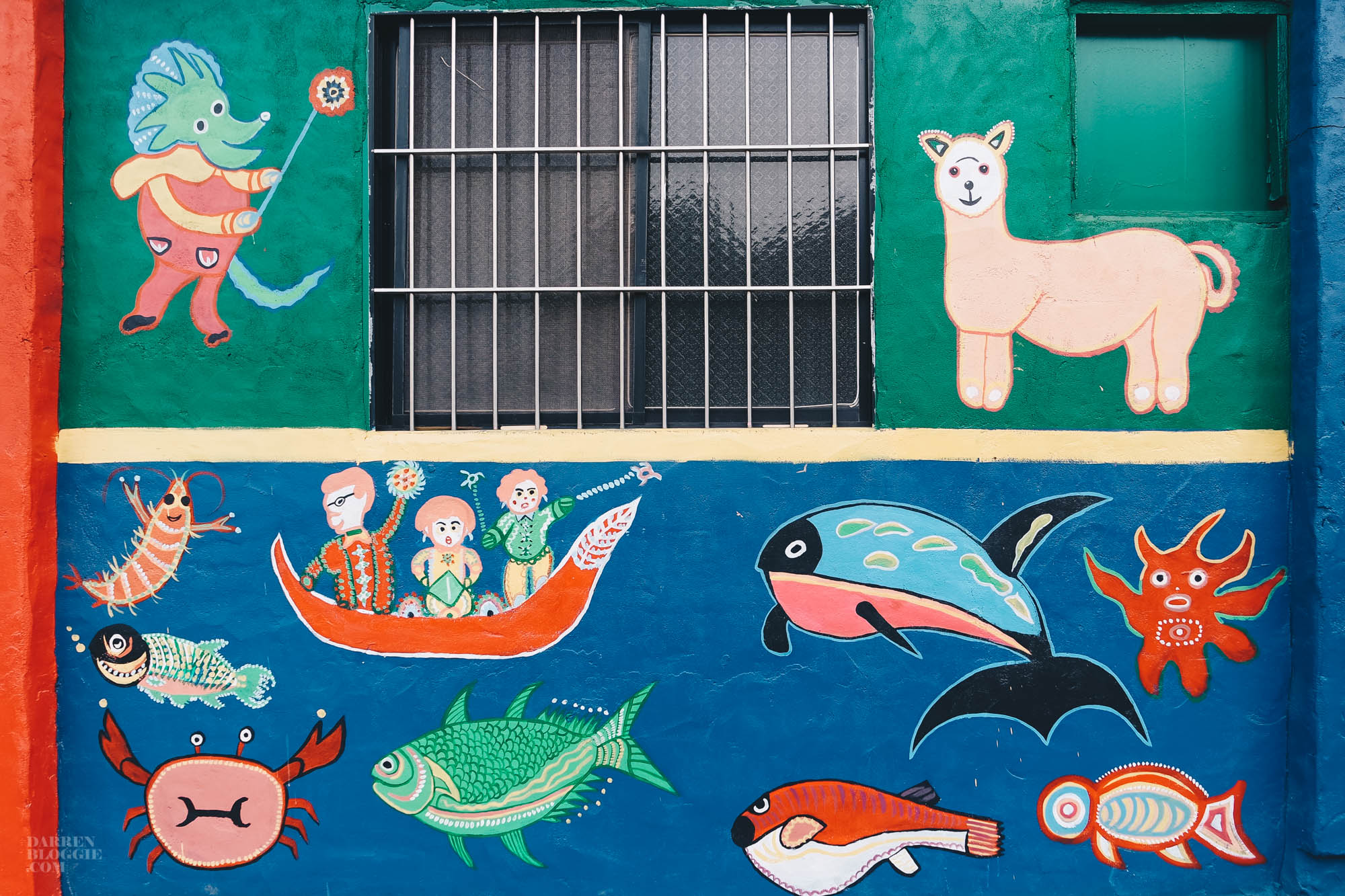 Rainbow Village 彩虹眷村