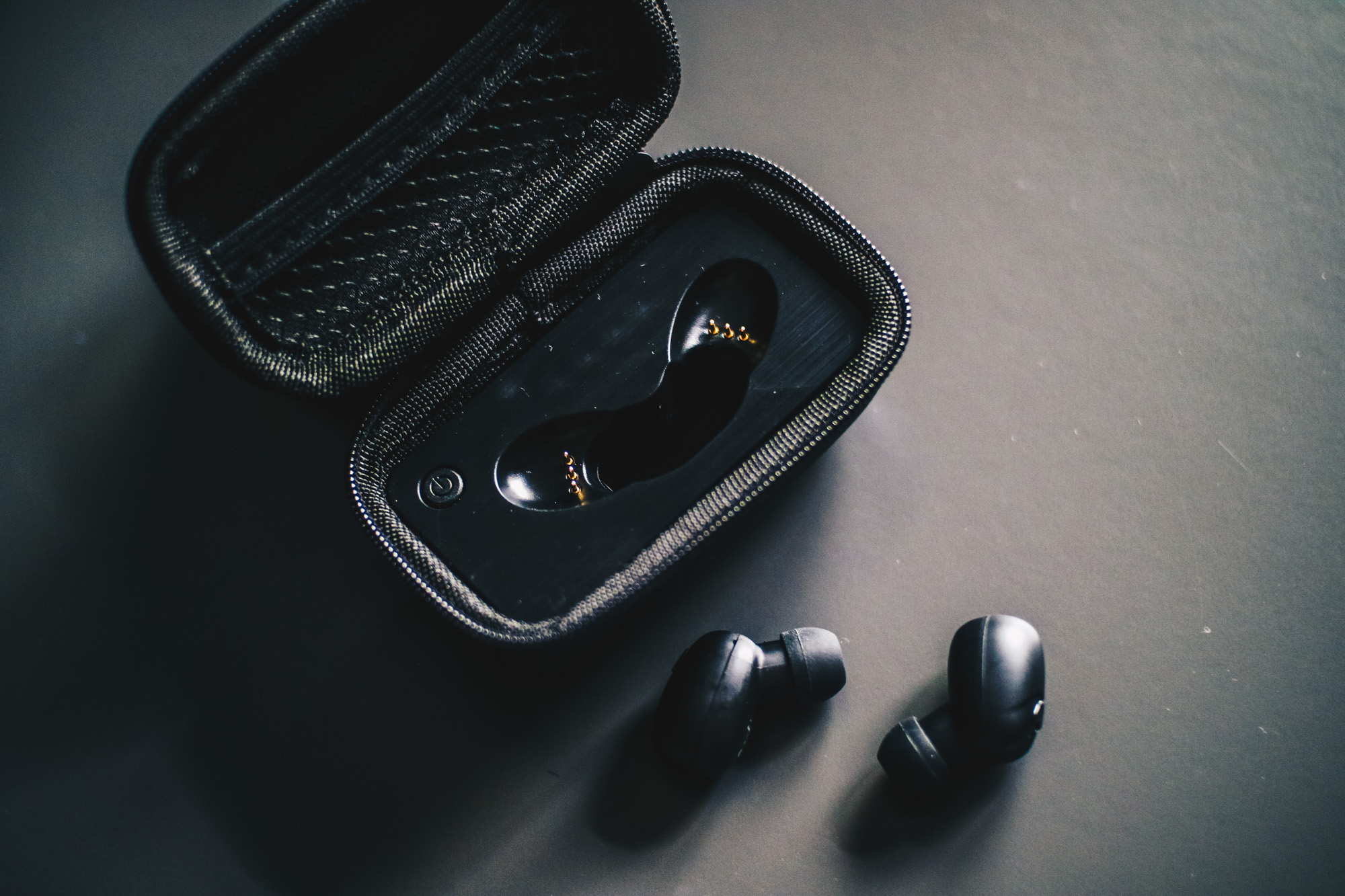 Jabees Beebuds wireless earphones