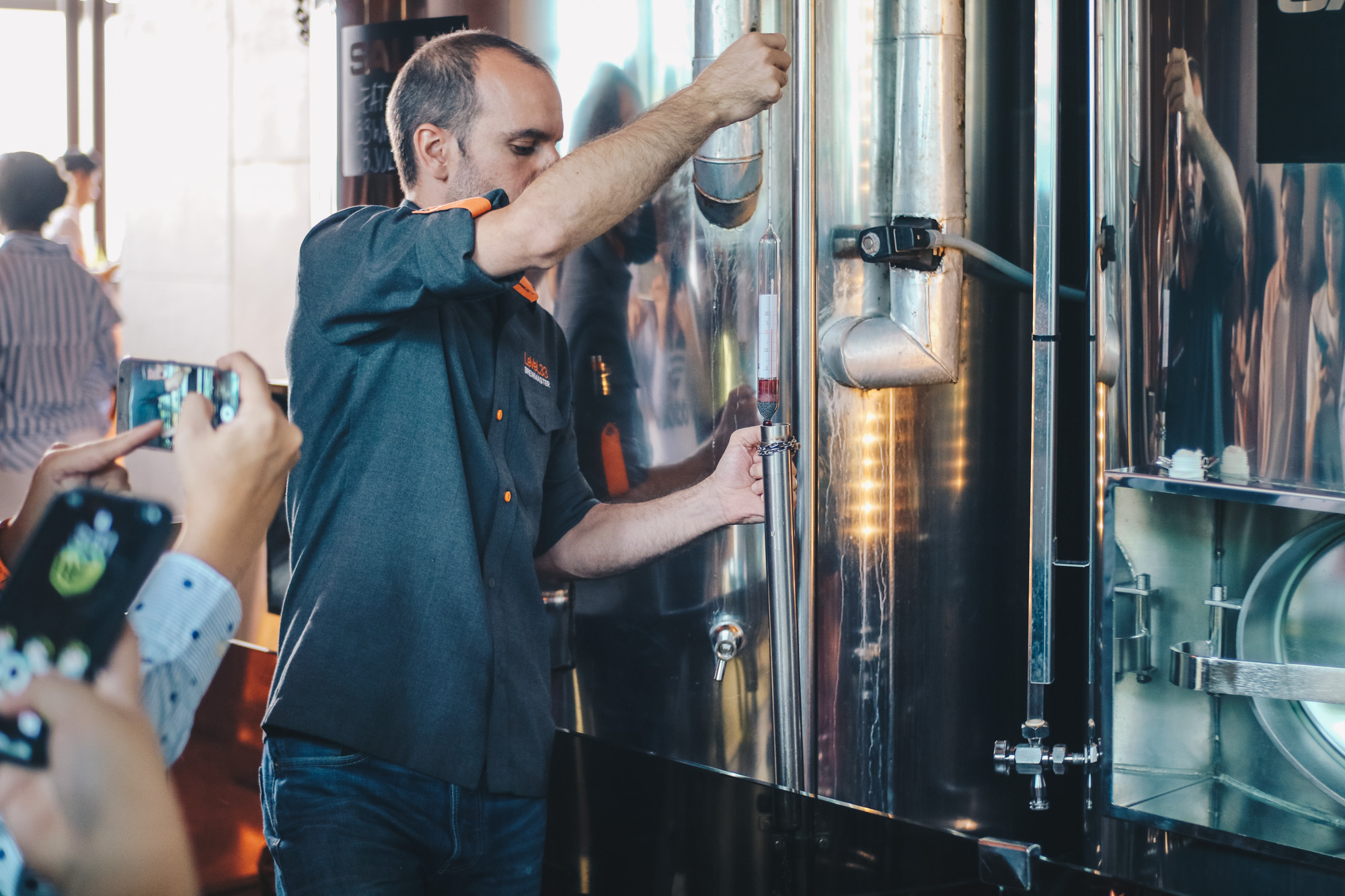 Experience The Craft Beer Scene With LeVeL33’s Brewery Tour