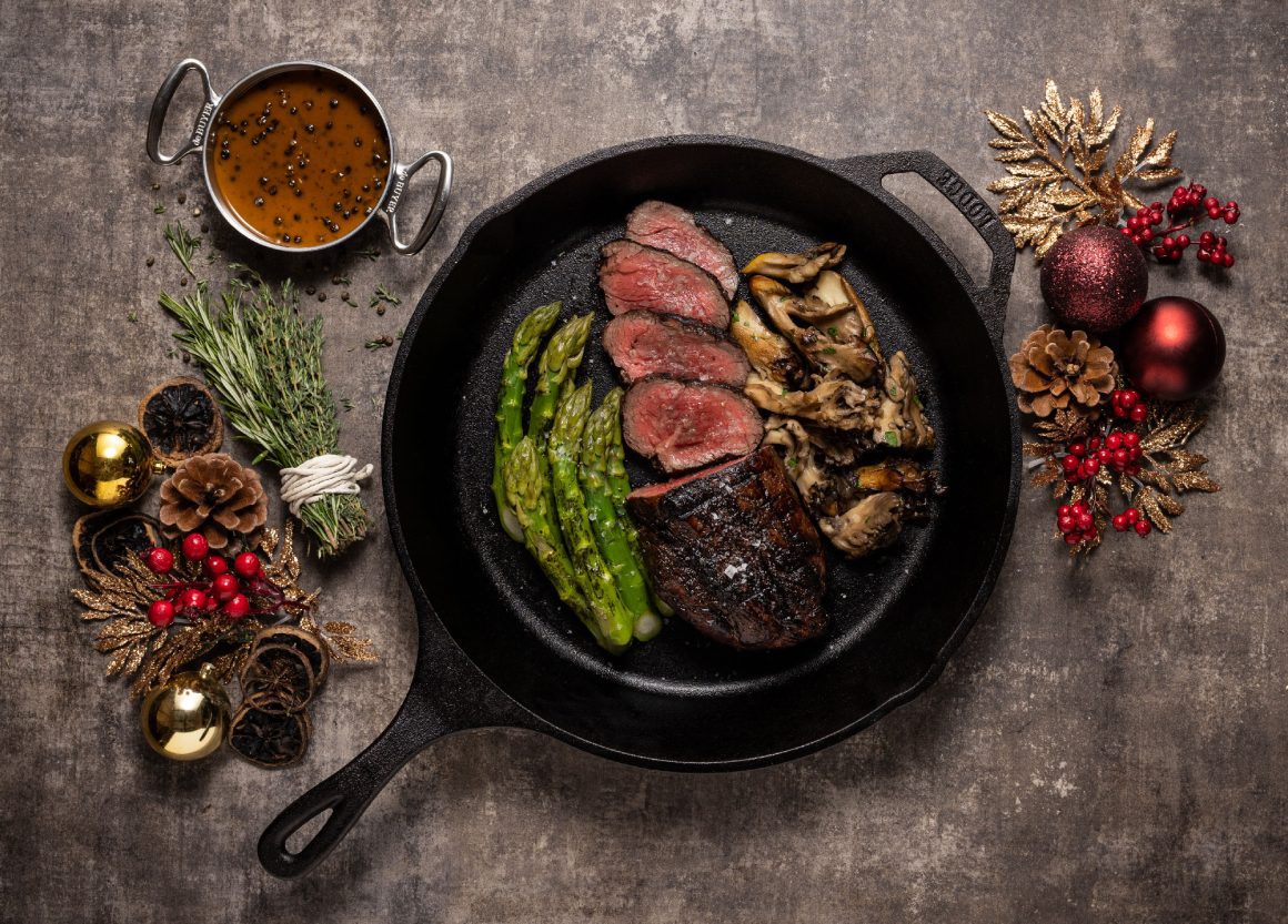 PHOTO - Festive Chateaubriand / Bistecca Tuscan Steakhouse