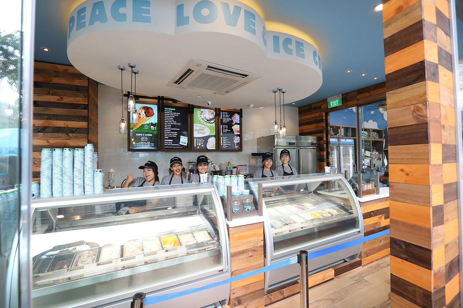 Ben-&-Jerry's-Scoopers | Darren Bloggie 達人的部落格 - Singapore Lifestyle Blog