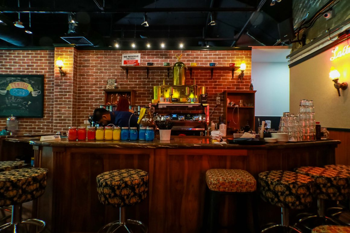 central-perk-singapore-friends-cafe-darrenbloggie