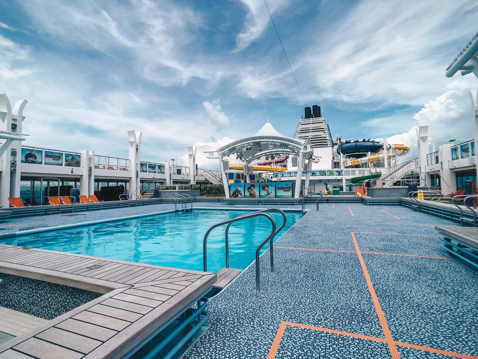 Exciting NEW Themed Cruises onboard Genting Dream! | Darren Bloggie