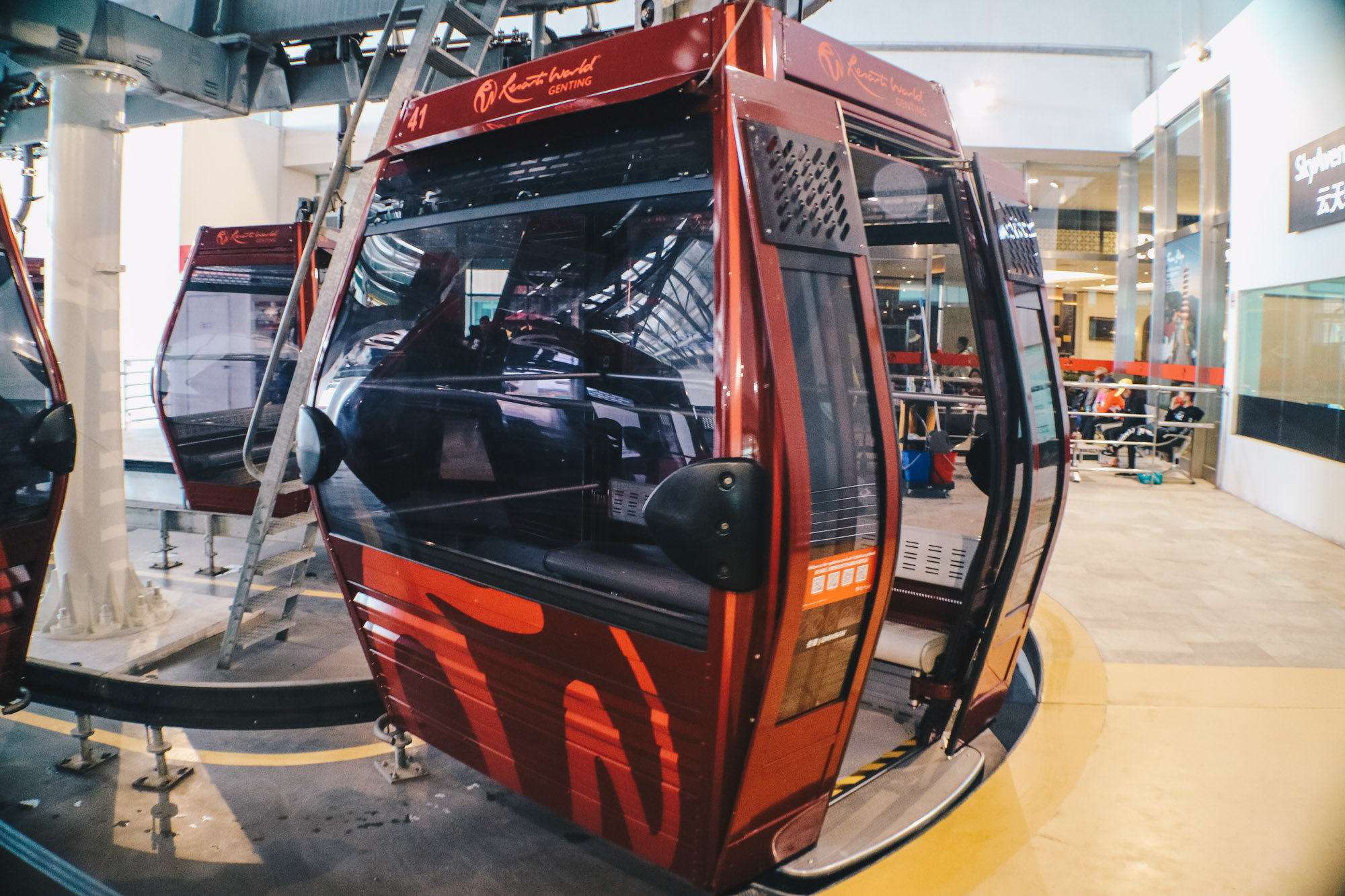 resortsworldgenting-skycablecar-darrenbloggie