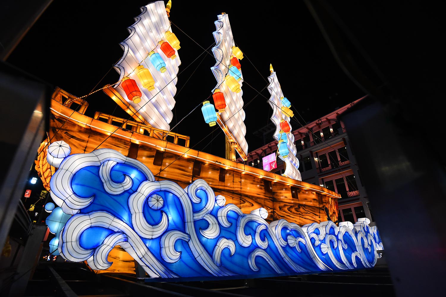 Reminiscing the Chinese Heritage at Chinatown Mid-Autumn Festival 2018