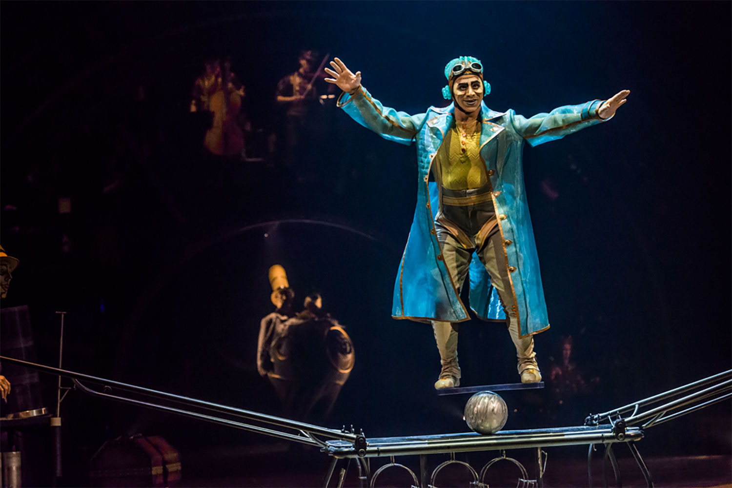 CIRQUE DU SOLEIL is coming to Singapore withK KURIOS - Cabinet of Curiosities!