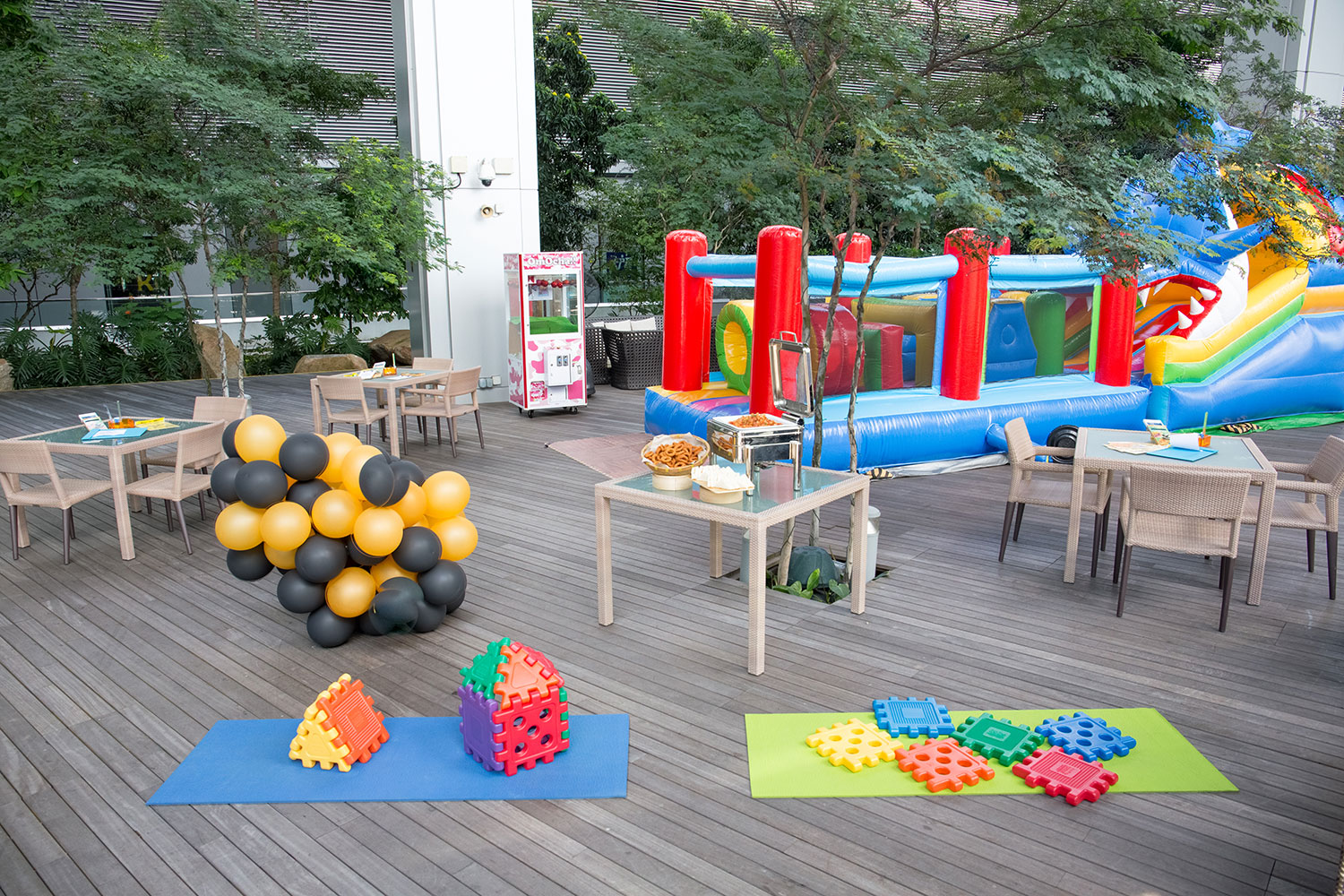 Kid's Play Area for the Little Ones at Hotel Jen Orchardgateway