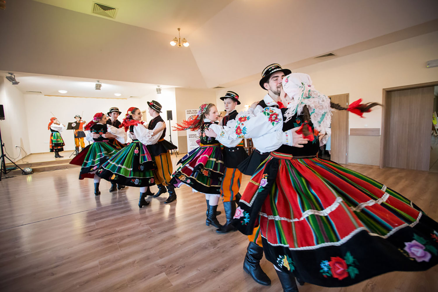 Polish-Folk-Dance