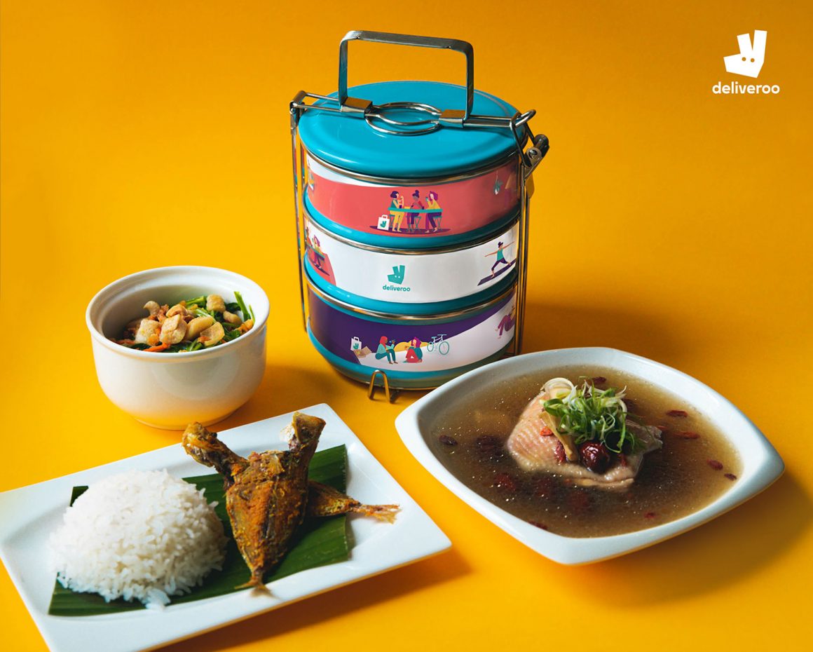 Deliveroo-x-New-Ubin-Seafood_Mothers-Day-2019