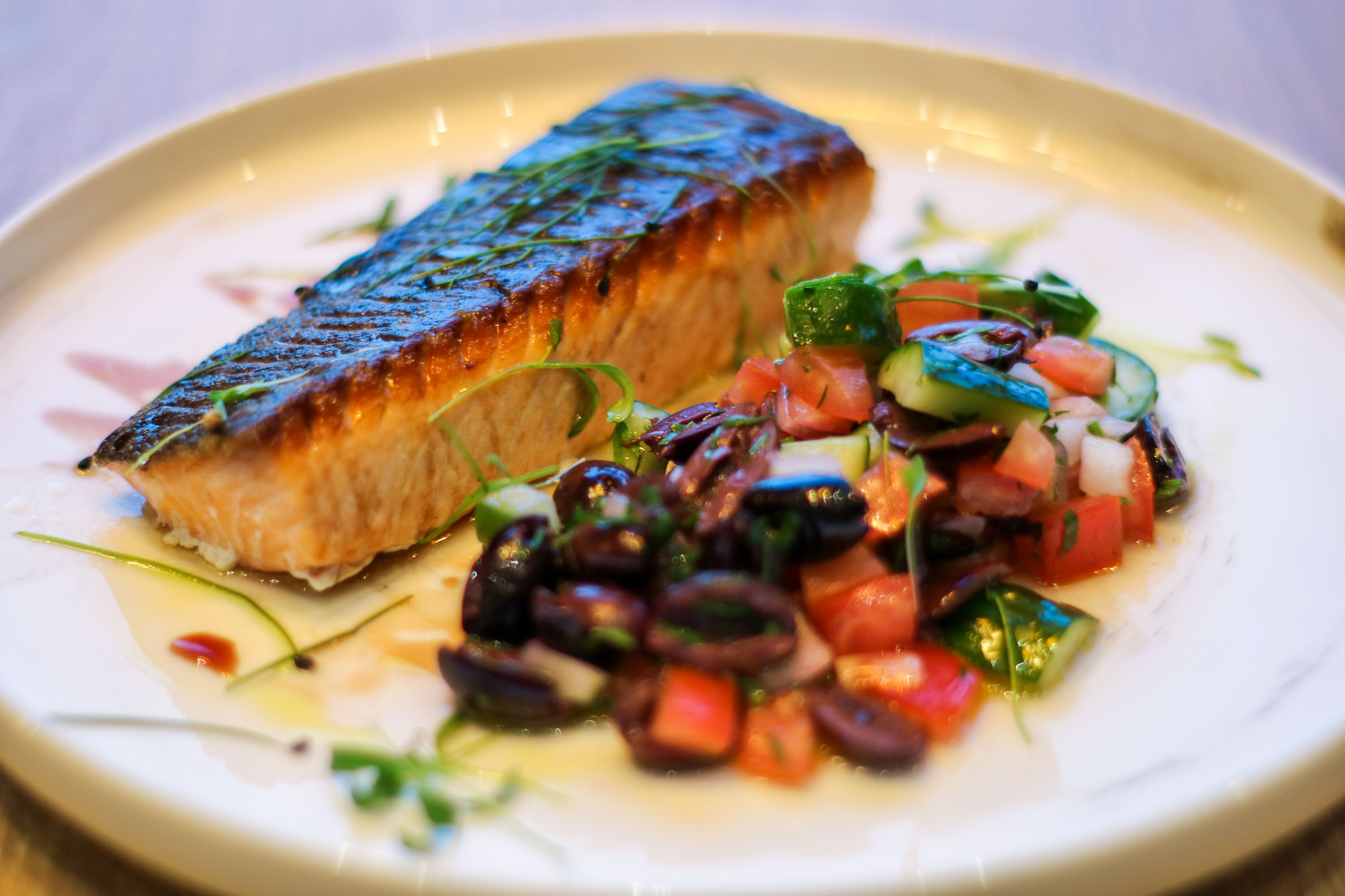 courtyard-by-marriott-Surf-and-Turf-darrenbloggie