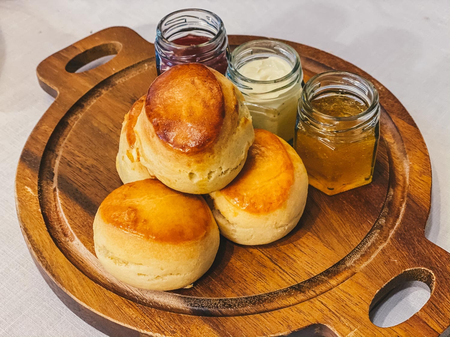 Conrad-Lobby-Lounge-Herbilicious-Afternoon-Tea-darrenbloggie
