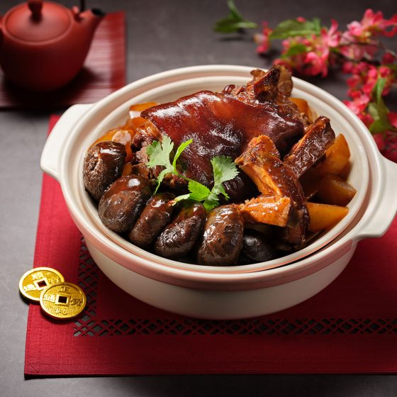 Stewed-Pork-Spare-Ribs-and-Knuckle-Fortune-Pot