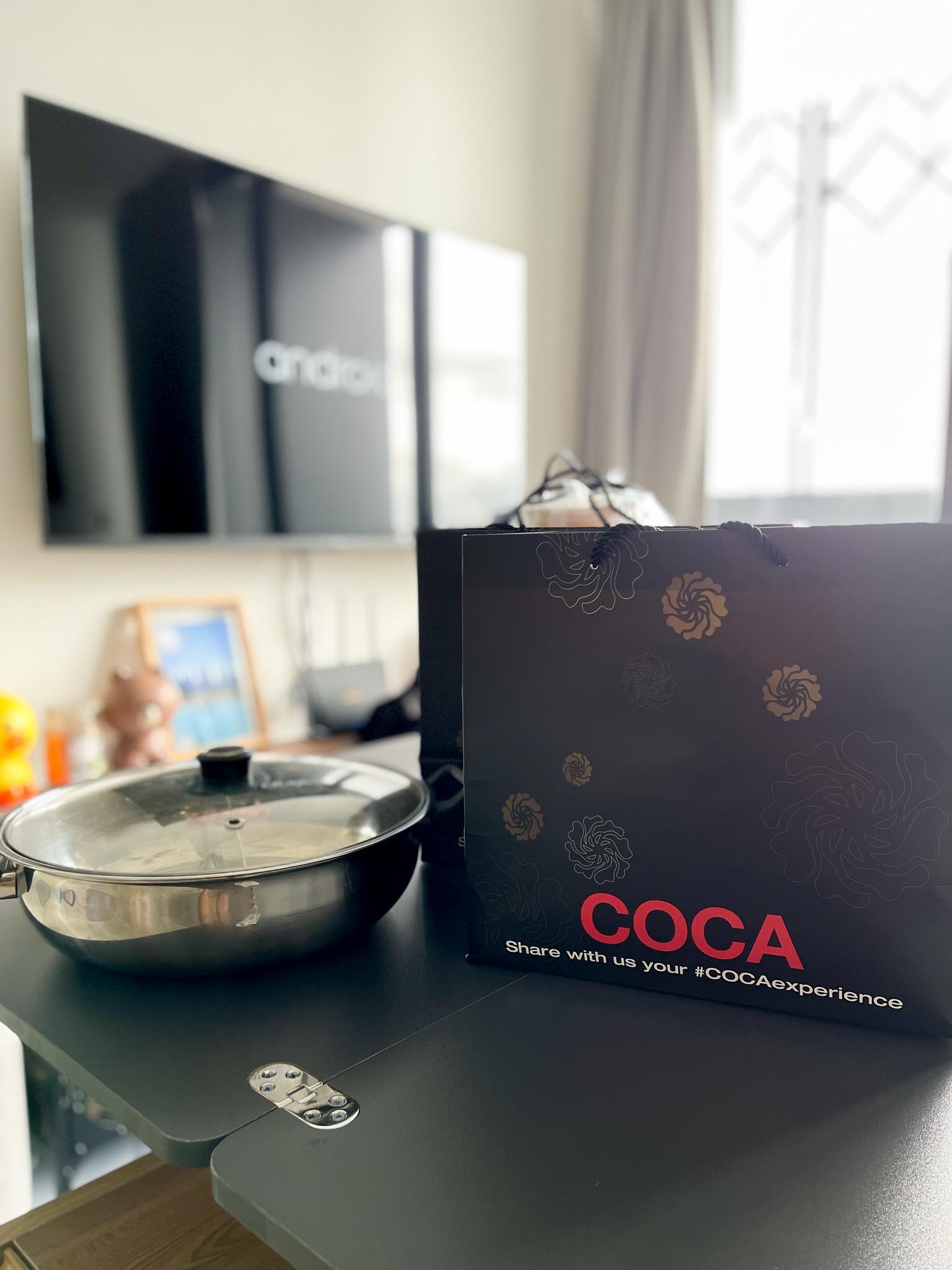 COCA-Steamboat-Delivery-darrenbloggie