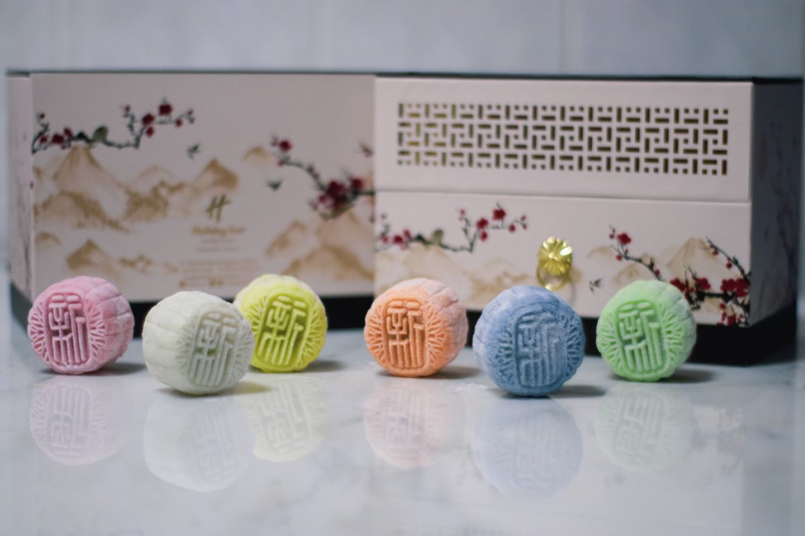 Xin-Cuisine-Mooncakes-2021-darrenbloggie