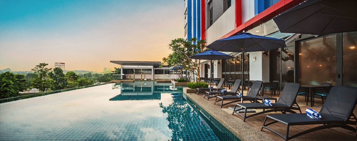 PHOTO - Pool View / Sunway Big Hotel