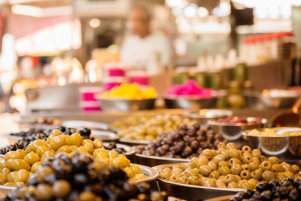 PHOTO - Mahane Yehuda Market / SCOTT DUNN